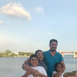 Meet your Posher, Noe